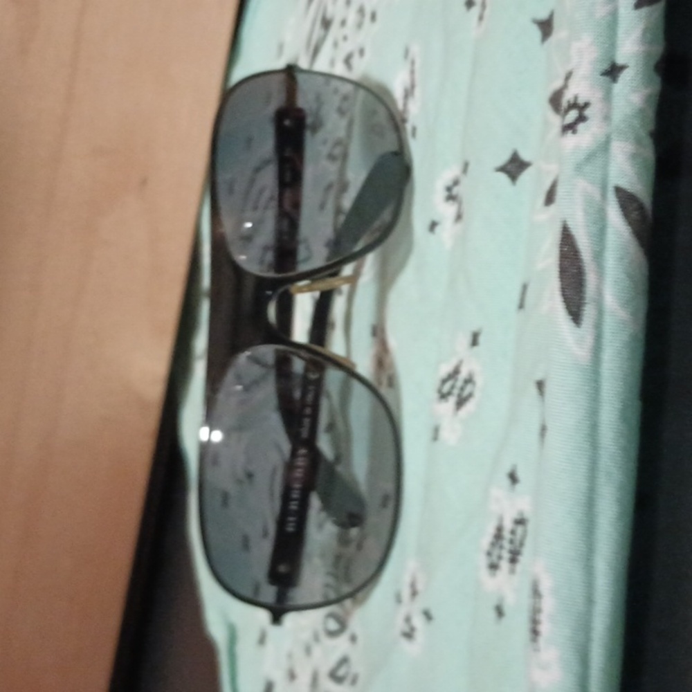 Burberry Metal Framed Aviator Sunglasses